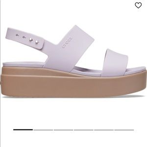 NWT Crocs Brooklyn Low Wedge Mauve Mist/Mushroom